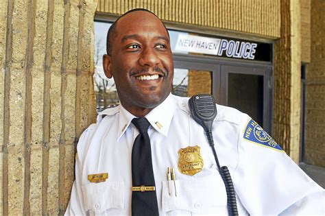 New Haven police lieutenant retiring to take job as college chief in ...