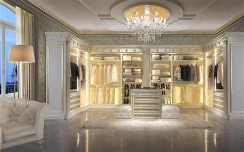 Luxury Modern Luxury Walk In Closet - markanthonystudios.net