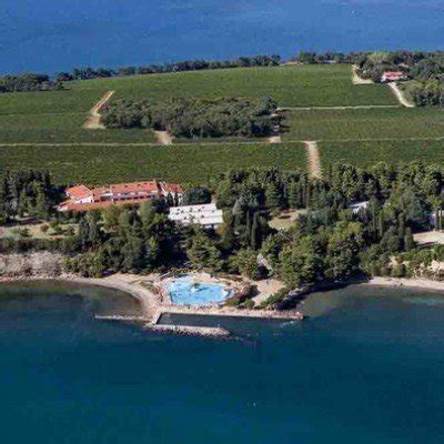 Plaža Debeli rtič | Katalog | Obala.net