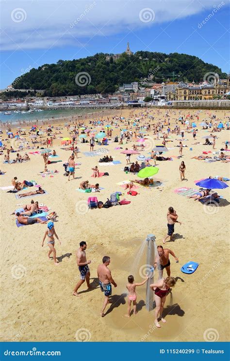 People Take a Shower on La Concha Beach Editorial Stock Image - Image ...