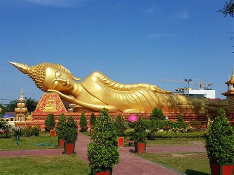 Huge Statue of Lying Down Buddha - Reviews, Photos - Vat that Khao ...