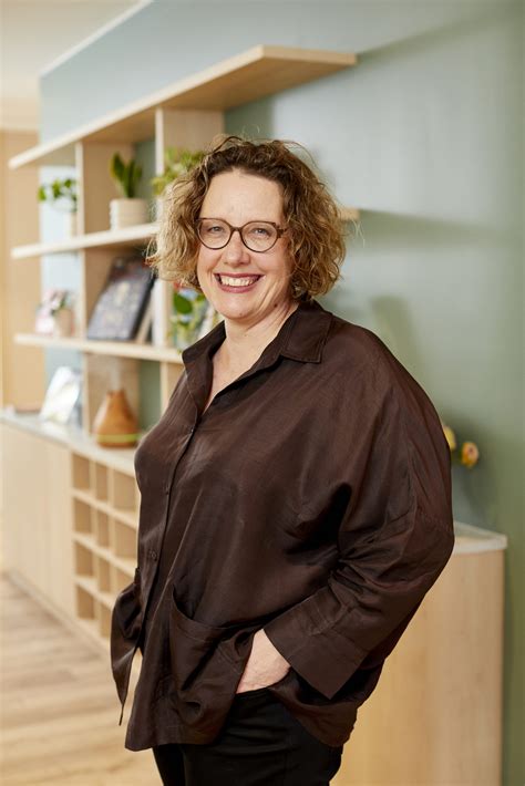 Dr Melissa Cameron - Maven Centre