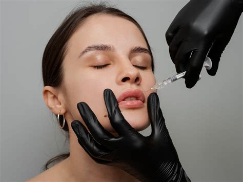 Aesthetic Nurse Practitioner Salary in 2025 | Hubmed