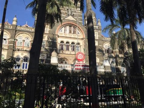 THE 10 CLOSEST Hotels to Churchgate Railway Station, Mumbai