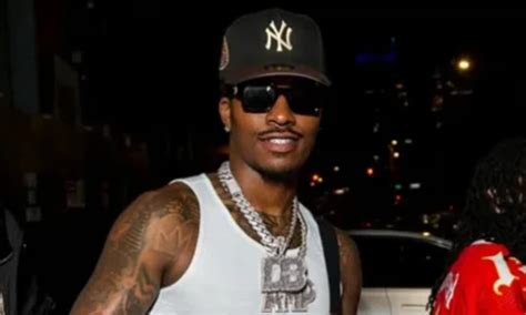 What Does Logos Mean in Literature? 📚 Logical Writing Explained