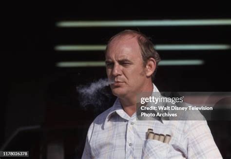 Benny Parsons 1975 Photos and Premium High Res Pictures - Getty Images