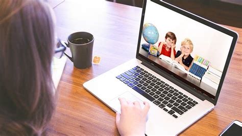 Fun Zoom Backgrounds for Teachers – Twinkl USA Blog