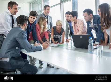 People Corporation 的图像结果