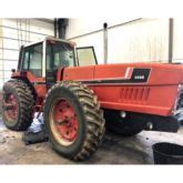 Used International Harvester 3588 Tractor for sale | Machinio