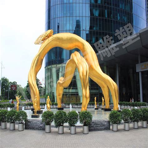 深圳客户定制玻璃钢水果雕塑火龙果-方圳雕塑厂