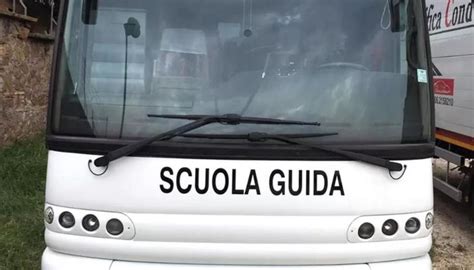 Patente D autobus: costi, esame e procedura completa 2024 - Infomotori