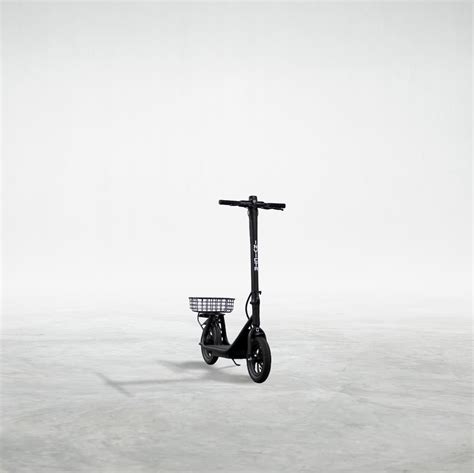 La Leyenda de Teresa Fidalgo: La chica de la Curva - Invicta Electric ...