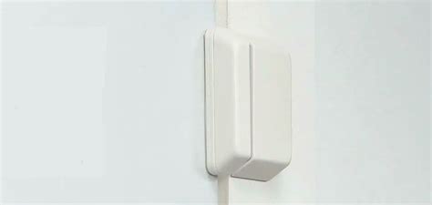 Xfinity Sensor Battery Replacement 的图像结果