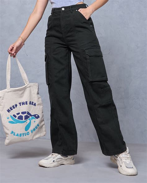 Buy Women's Black Straight Fit Cargo Jeans Online at Bewakoof