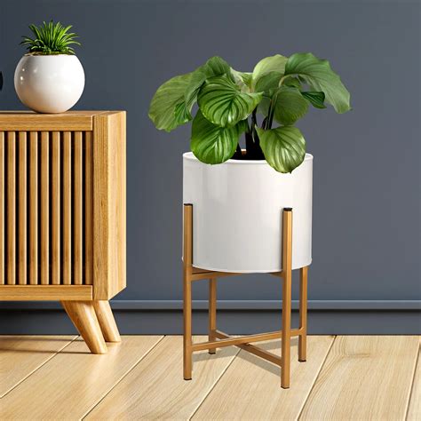 Metal Planter – Page 2