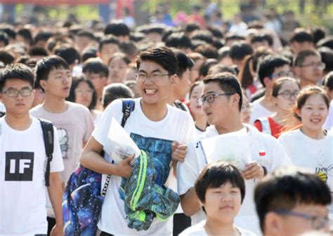 2023年高考，一场考生最多的考试！_腾讯新闻