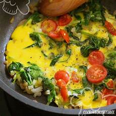essen ohne kochen rezepte leckeres spinat omelette mit tomaten essen ohne essen ohne kochen rezepte leckeres spinat omelette mit tomaten essen ohne