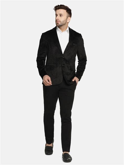 Men Black Velvet Blazer – Tahvo India