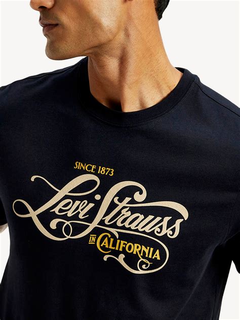 Men's Graphic Slim Fit T-Shirt – Levis India Store