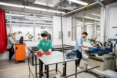 Creative Technology Lab @ FCAD - DesignTO