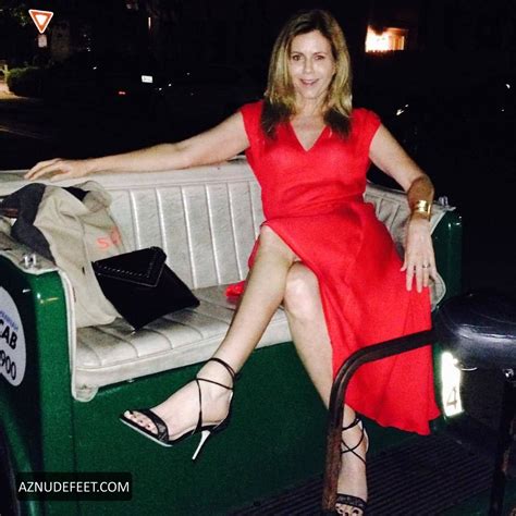 CHRISTIE LYNN SMITH Feet - AZNudeFeet