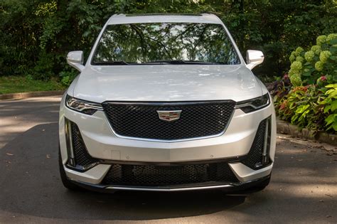 2020 Cadillac XT6 First Drive: No Alarms and No Surprises | News | Cars.com