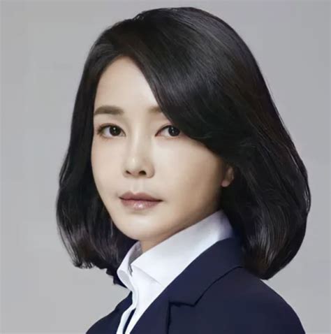 김건희 사주 만세력 13가지 포인트(1972 윤석열 대통령 부인 여사)
