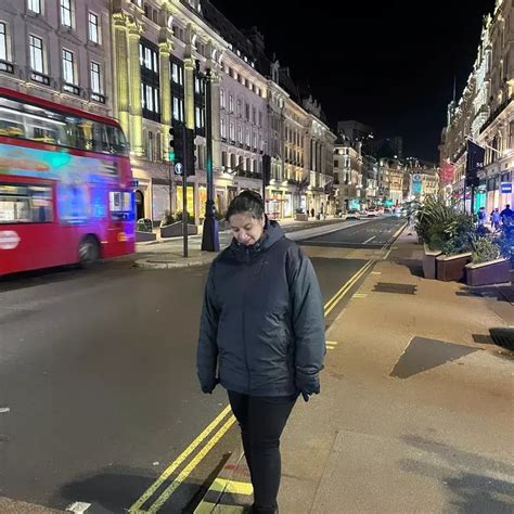 Buy Plus Size Crease Seam Black Straight Fit Pant Online | Amydus