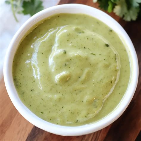 Creamy Poblano Sauce Recipe - Easy Mexican Pepper Sauce - Savoury Flavor