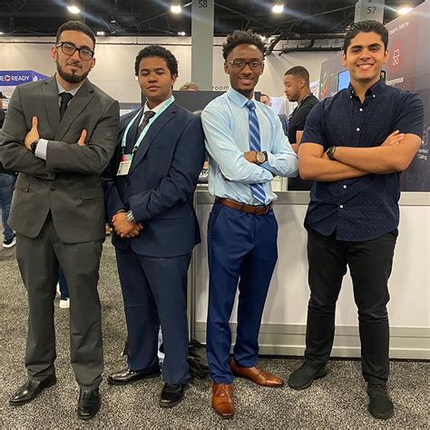 Barry Students attend eMerge Americas - Barry University Blog