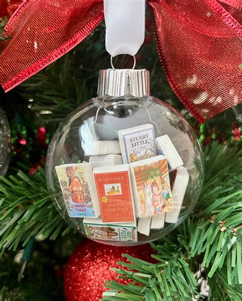 Custom Mini Book Ornament, Book Club Ornament, Year of Books - Etsy