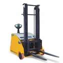 Stacker Machine - Hydraulic Platform Stacker Manufacturer from Pune