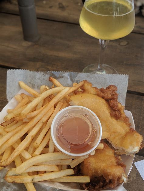 On Tap: Back Bay's Farmhouse Brewing Co. — Vine + Butcher