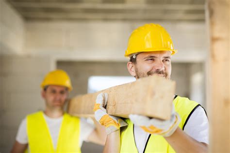 Where to Find Great Construction Workers to Hire for Your Small Business - Deeley Insurance Group