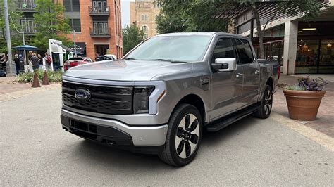 2025 Ford F-150 Lightning November Lease Deals You’ll Want to Explore - Autoblog