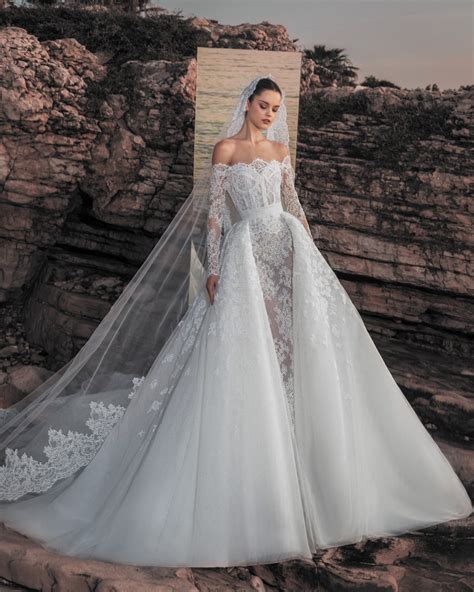 Wedding dress description 60 photos - Astyledwedding.com