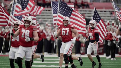 Wisconsin Badgers football depth chart for Game 10 vs. No. 2 Indiana