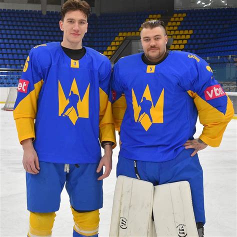 Сборная Украины по хоккею презентовала новую форму (фото) - SportStyle
