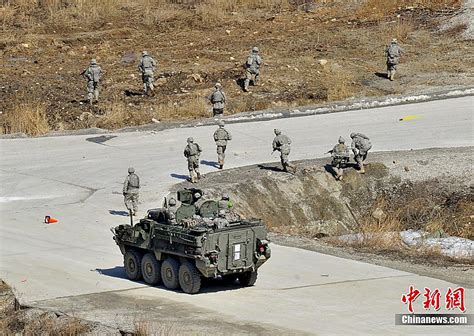 组图：美军在韩美军演中开展实弹射击训练-搜狐新闻