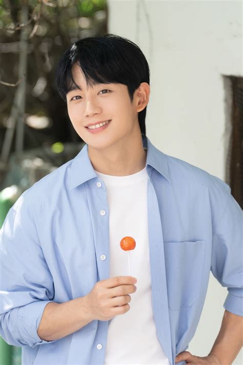 Jung Hae In | Jung hae-in, Most handsome korean actors, Korean actors