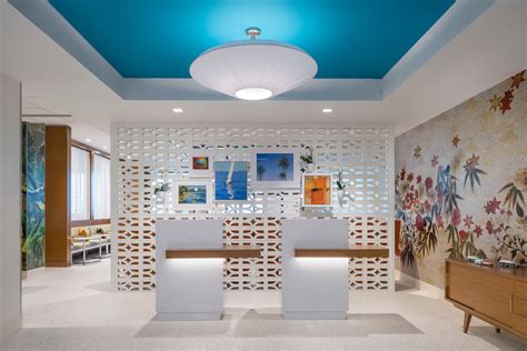 Escape Lounges - The Centurion® Studio Partner at Fort Lauderdale ...