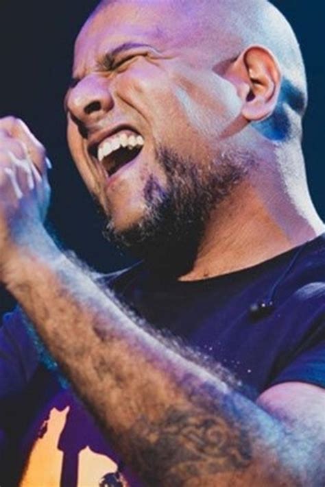 Vishal Dadlani’s Bio, Age, Relationships, Latest Buzz, Photos & Videos