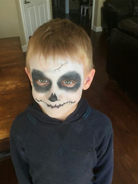 Skeleton | Skeleton face paint, Skeleton face, Skull face paint