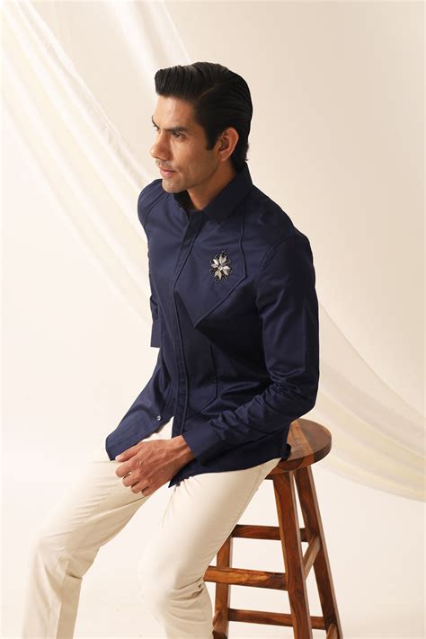 Honour Shirt from the Embroidered Shirts Men Collection | Seven DC