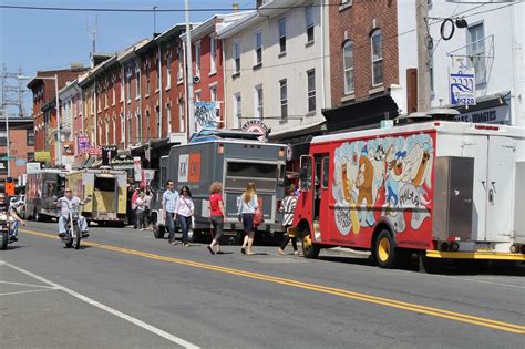Marissa Says... | A Lifestyle Blog: Manayunk StrEAT Food Festival 2014