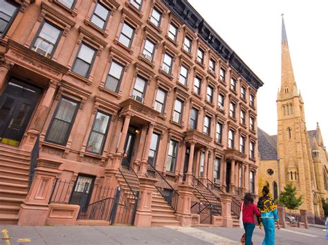 10 Unique Date Ideas in NYC for Out-of-the-Ordinary Romance