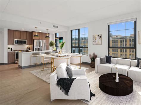 Philly Luxury Apartments | Broad + Noble