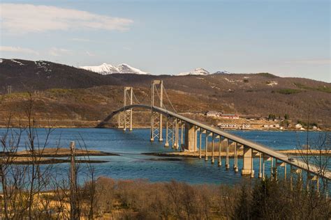 Car Rental at Molde Airport | SIXT rent a car