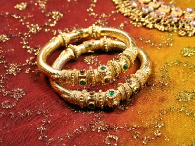 Primary English Quizzes on Possessive Pronouns His and Hers