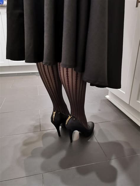 Emily Monks : r/HighHeels